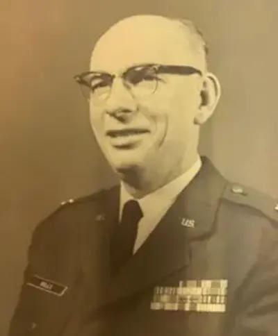 Lieutenant Colonel Wayne Hills